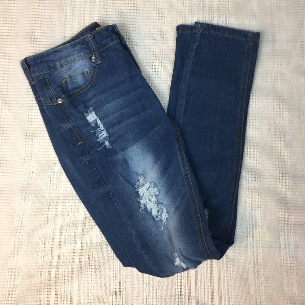 $5 SALE! Buzz Jeans Distressed Skinny Jeans